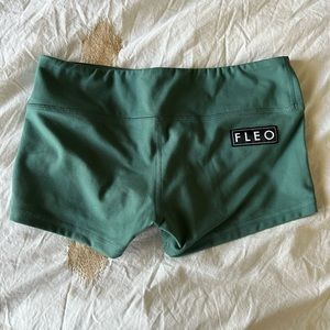 Fleo workout shorts